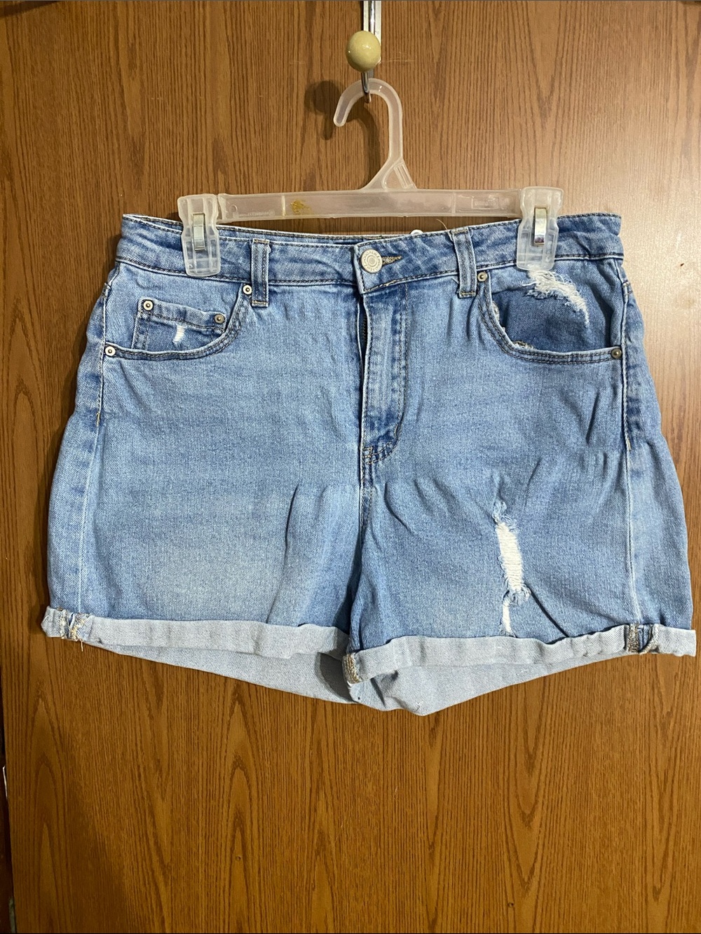 Indigo Rein light denim shorts